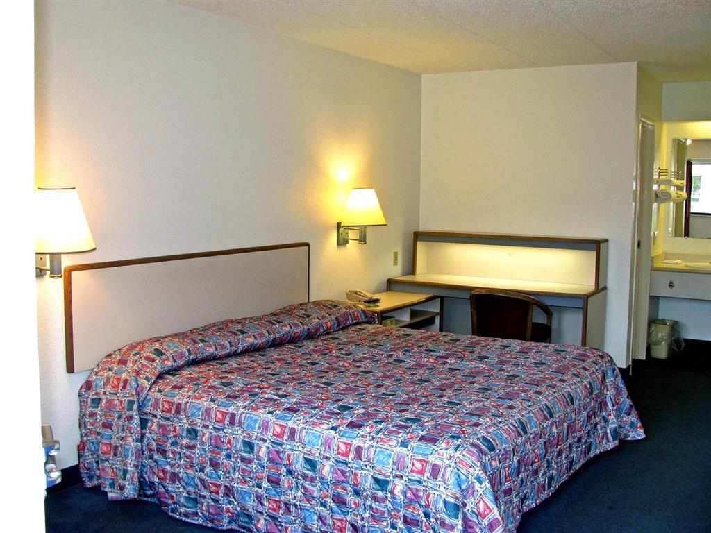 Days Inn By Wyndham Cincinnati I-71 Silverton Kamer foto